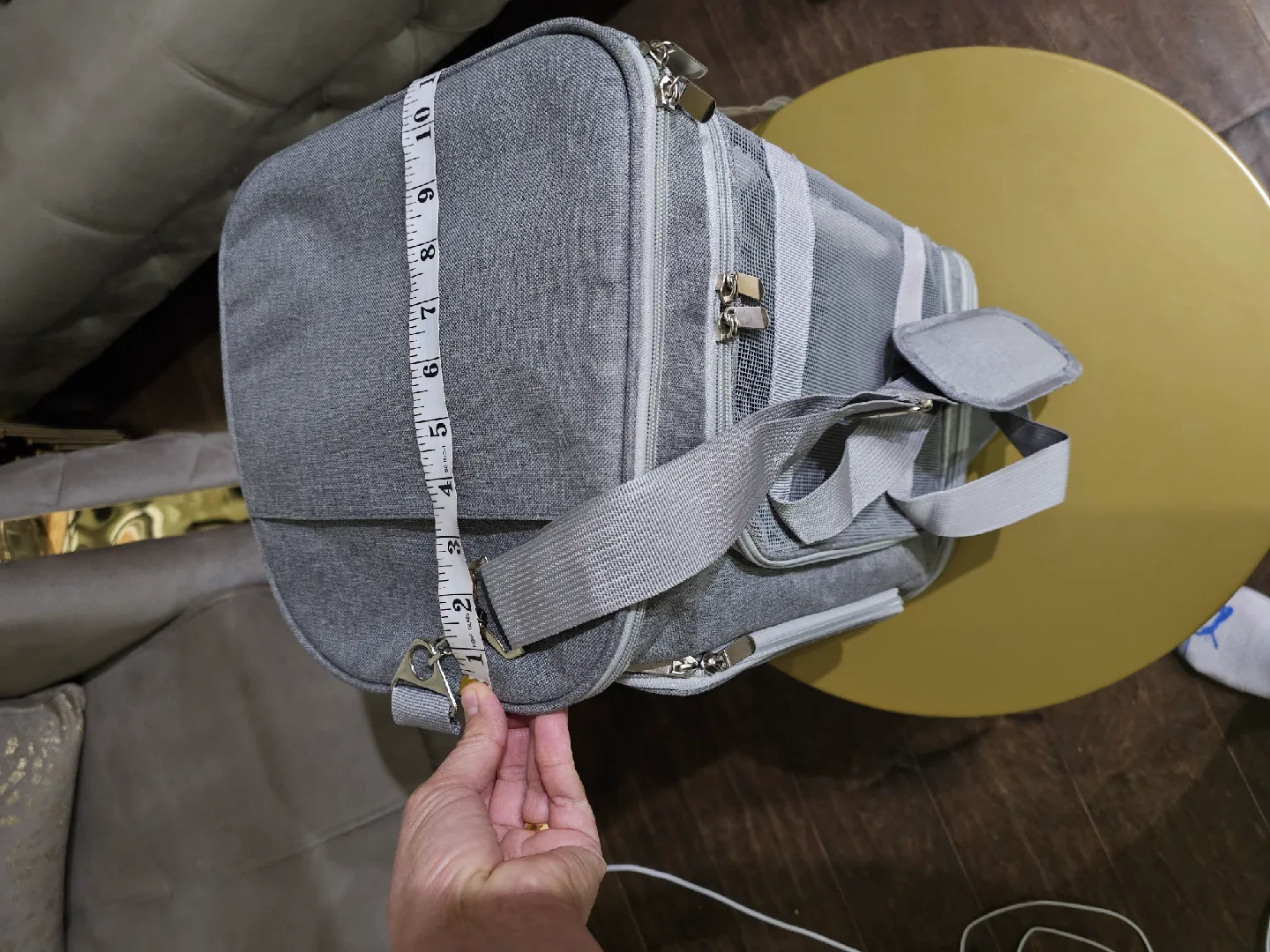 Grey Pet Carrier (New never used) image indicator(6)