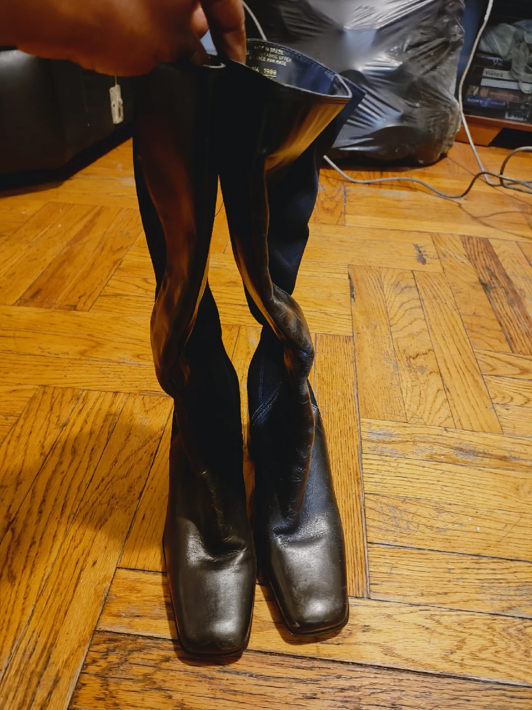 Black Leather Over-the-Knee Boots Zip Stretchy closure 8.5 Used