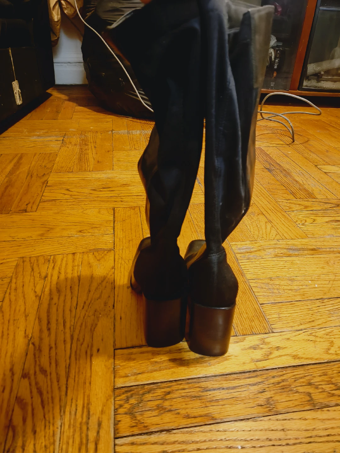 Black Leather Over-the-Knee Boots Zip Stretchy closure 8.5 Used - photo 2