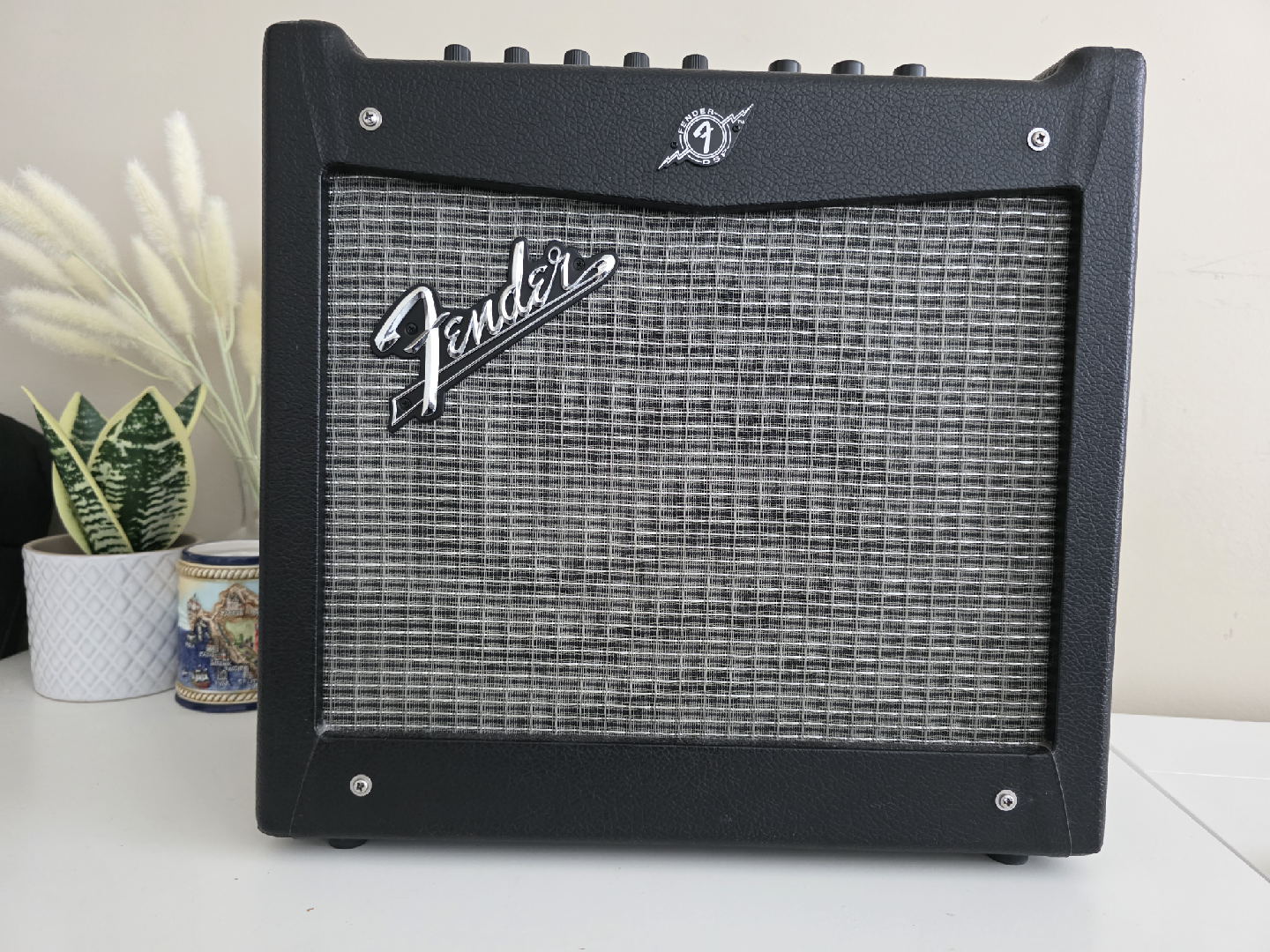 Fender Mustang I (V.2) Guitar Amplifier