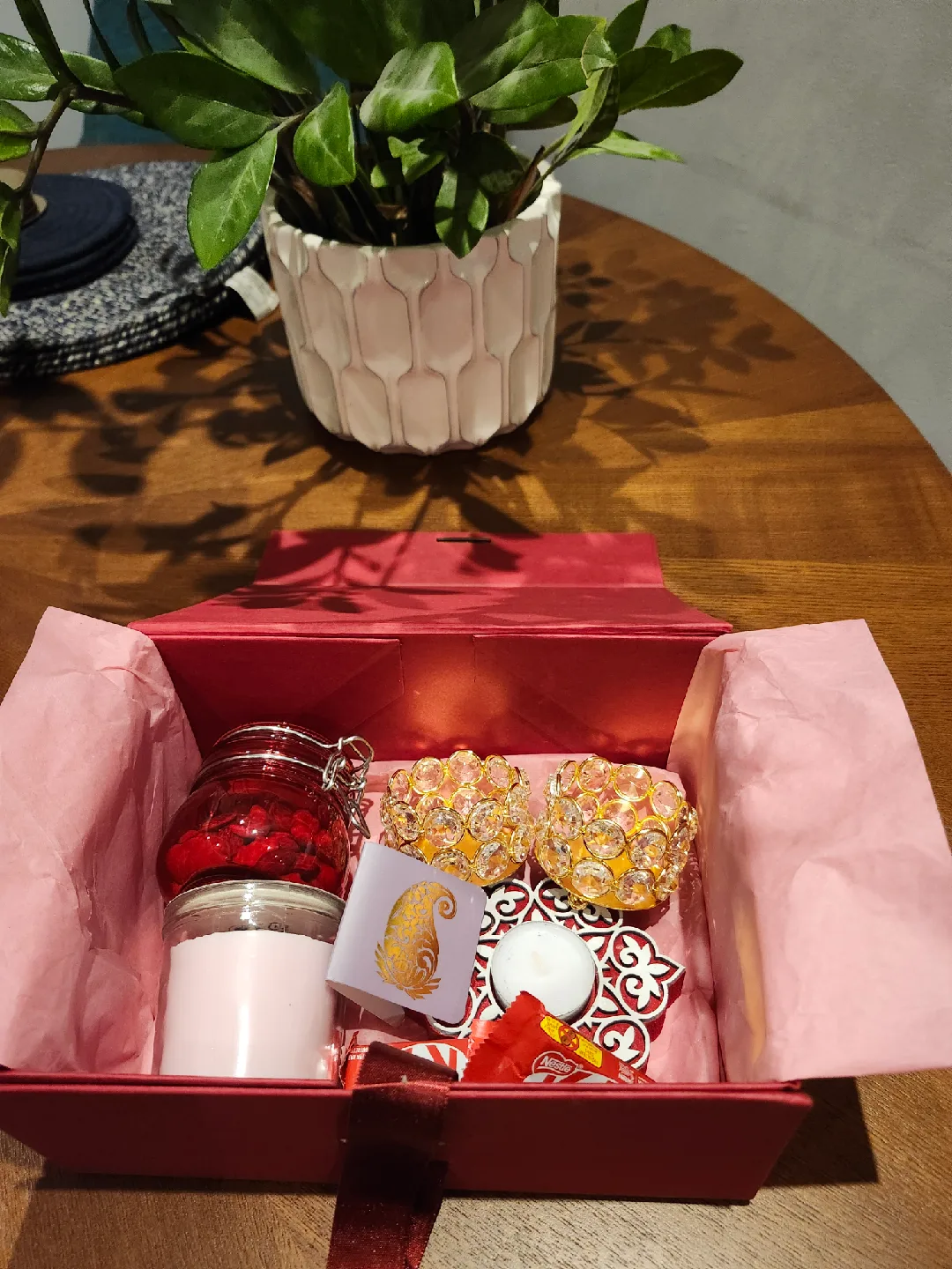 Diwali Gift hamper image indicator(3)