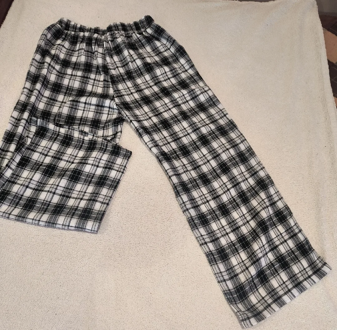 Love Poem Plaid Pajama Pants - Size L/G