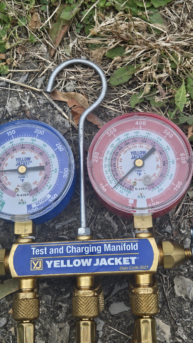 Yellow Jacket Test and Charging Manifold - photo 4