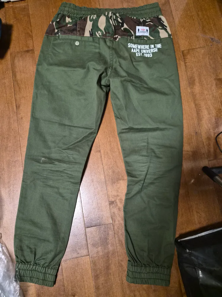 AAPE Universe Olive Green Jogger Pants image indicator(2)