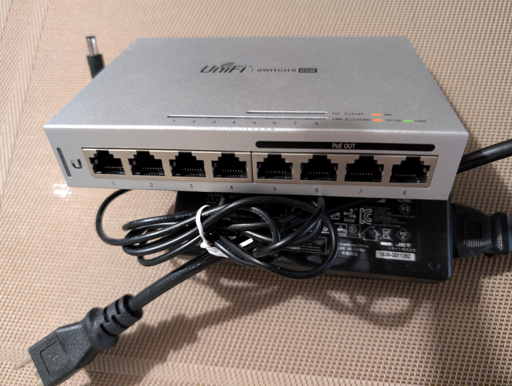 Ubiquiti UniFi Switch 8 60W (US-8-60W)