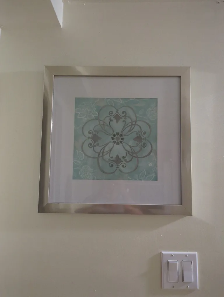 Framed Floral Wall Art thumbnail