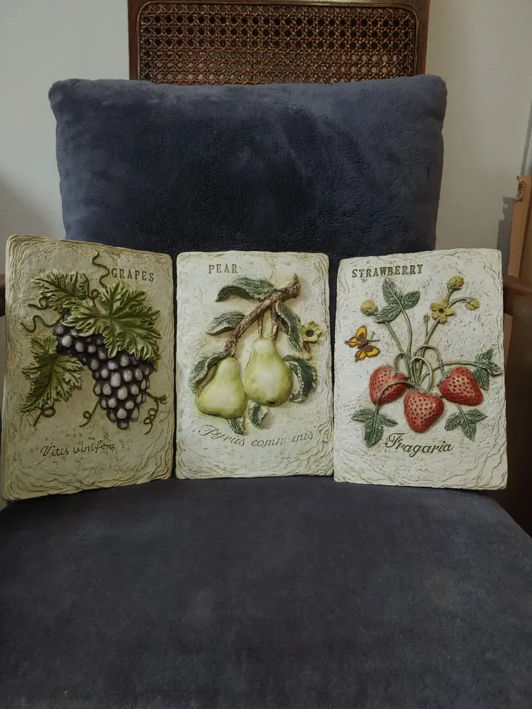 Set of 3 Fruit Wall Plaques - Grapes, Pear, Strawberry thumbnail
