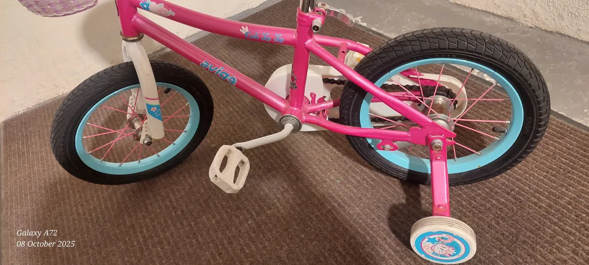 Avigo Pink & Blue Kids Bike image indicator(3)