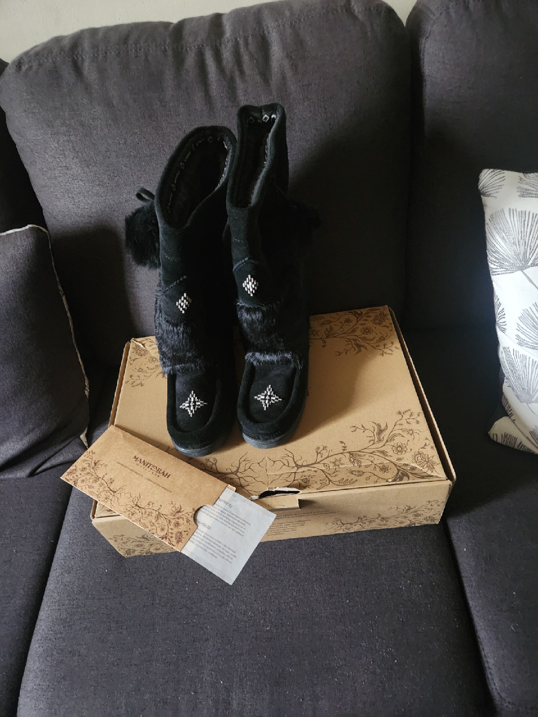 Manitobah Mukluks Black Boots