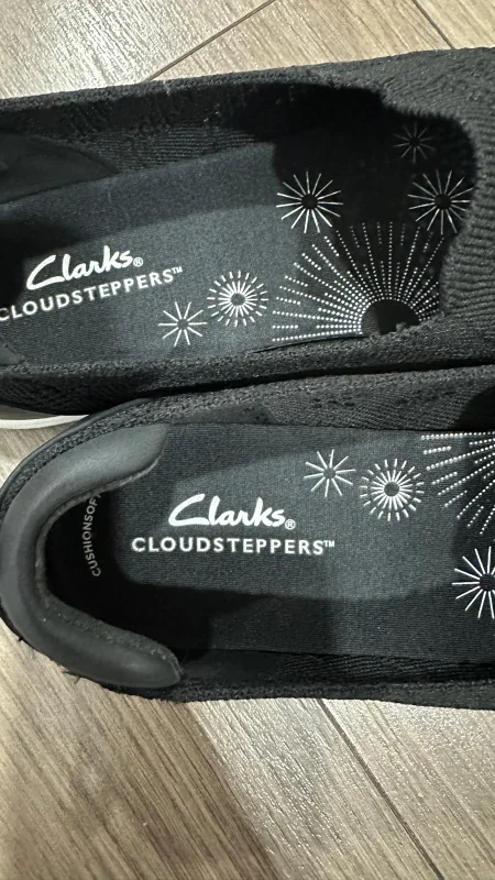 Clarks Cloudsteppers Slip-on Shoes, Black image indicator(4)