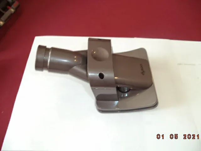 Dyson Pet groom Tool image indicator(6)