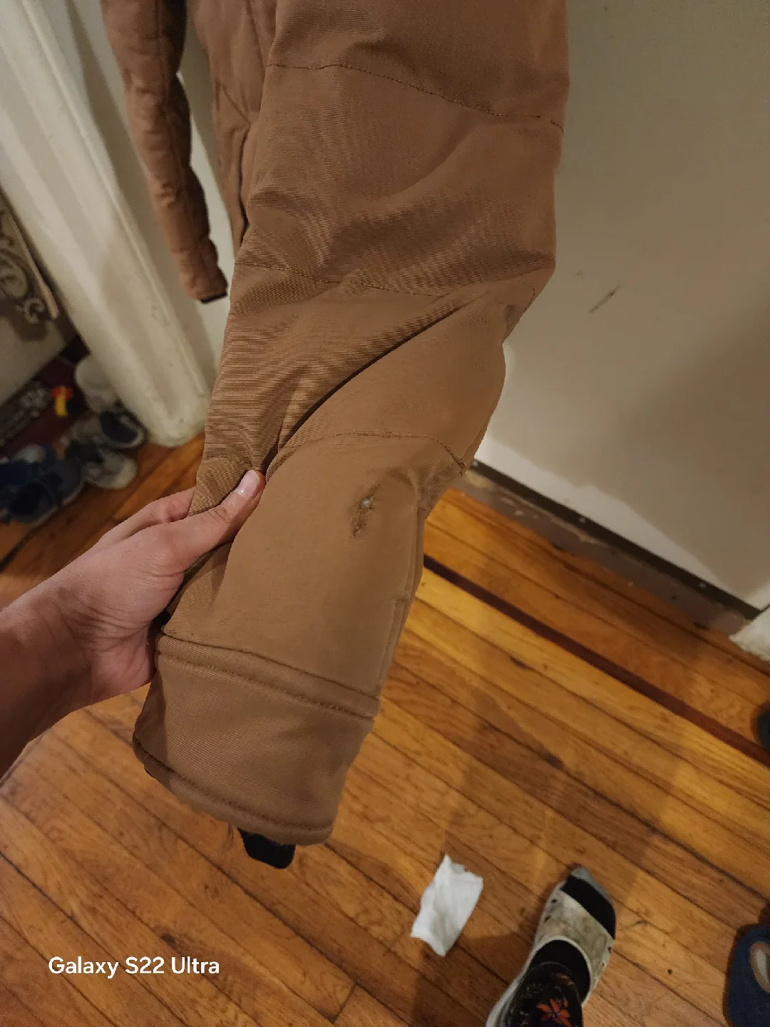 Brown Puffer Jacket image indicator(3)