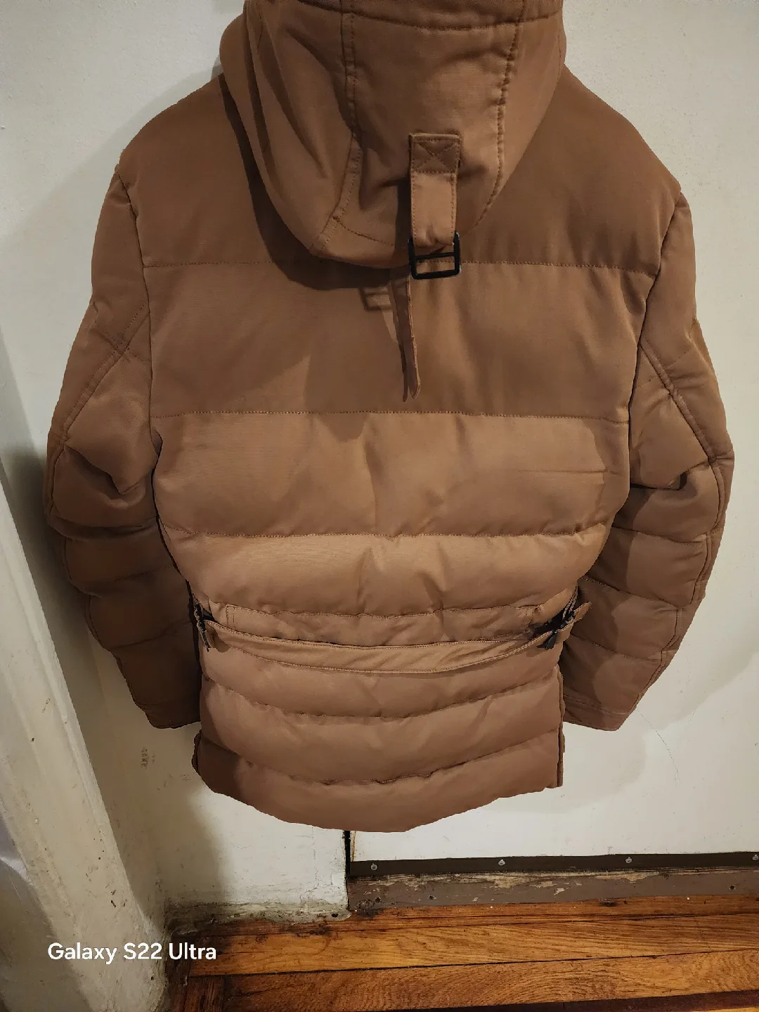 Brown Puffer Jacket image indicator(7)