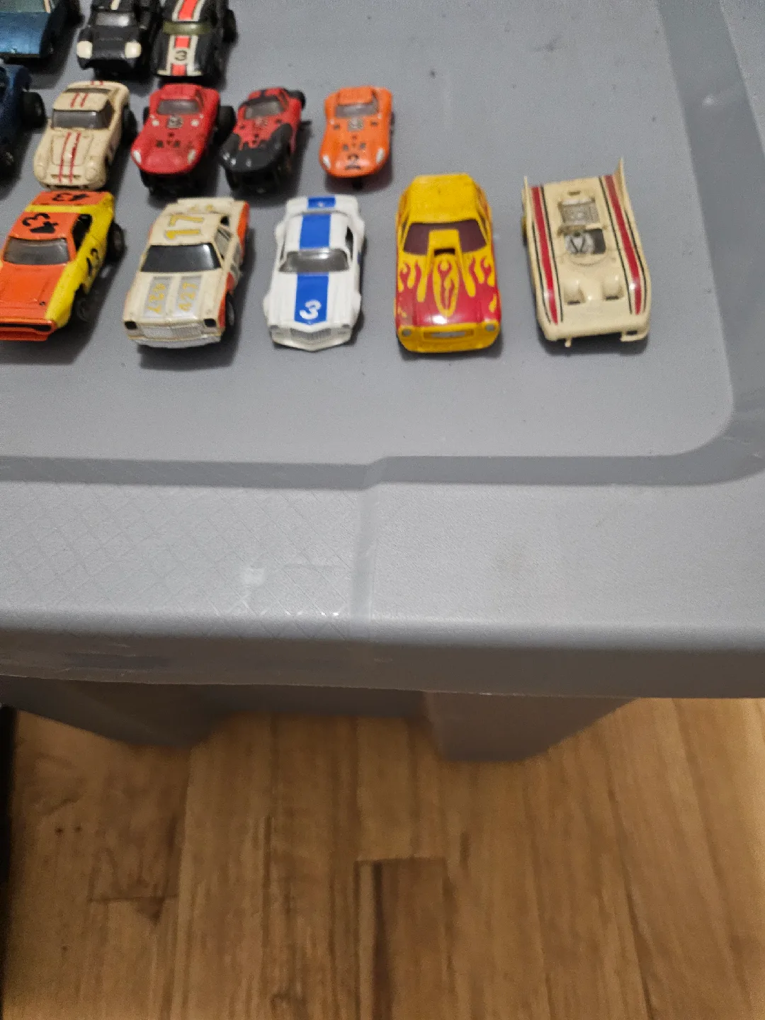 HO SLOT CARS PARTS image indicator(4)