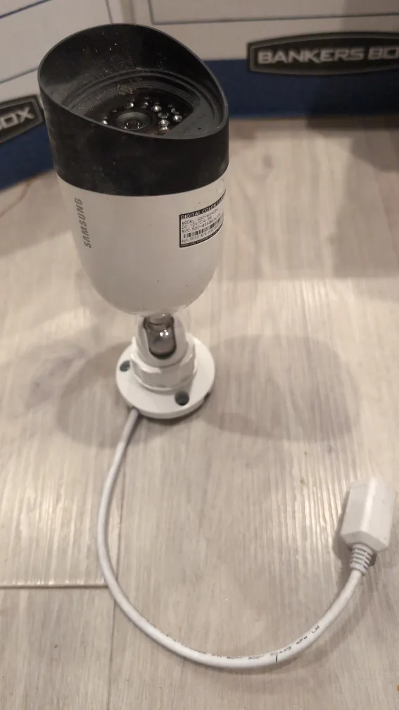 Samsung SDC-8340BU Digital Colour Camera image indicator(3)