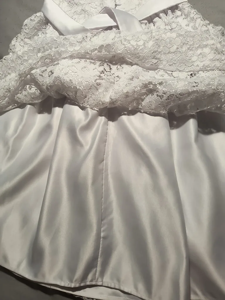 American Princess White Lace Dress - Size 7 image indicator(8)