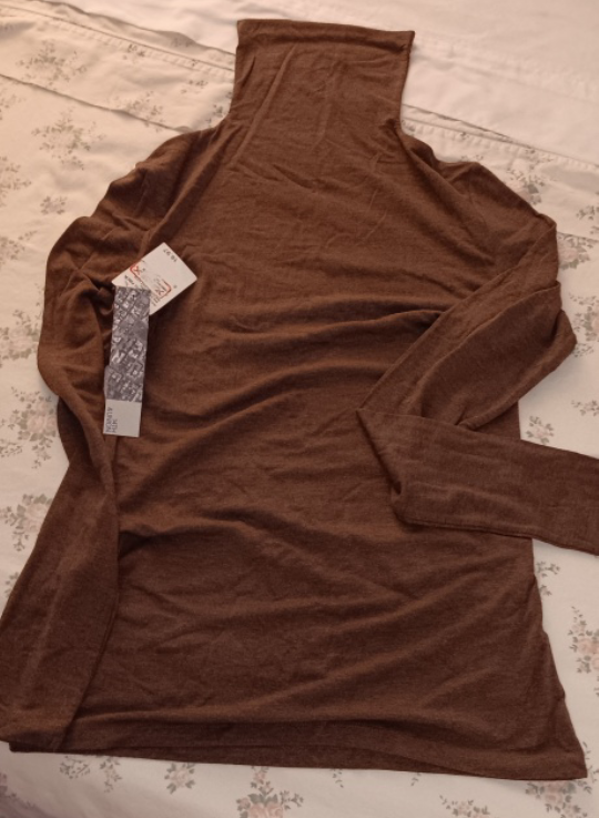 Cocoa Brown Long Sleeve Top - Size S (new)