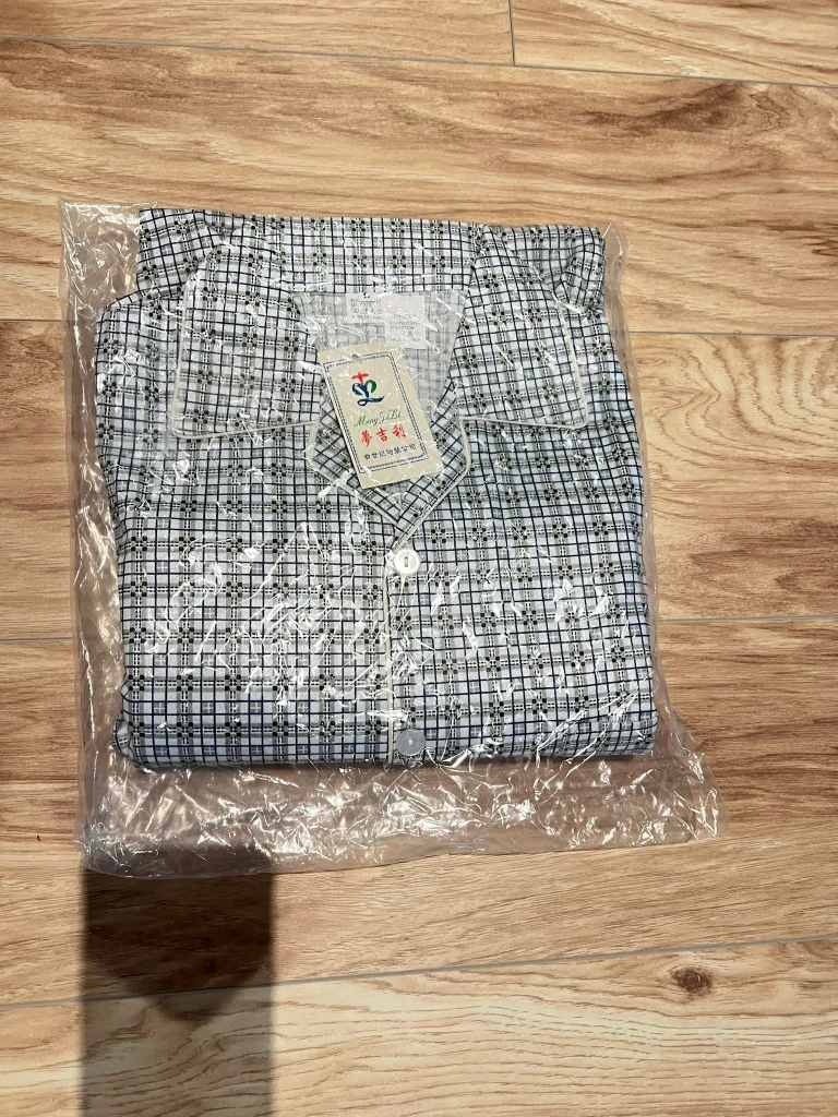 Men's Plaid Pajama Set - New image indicator(2)