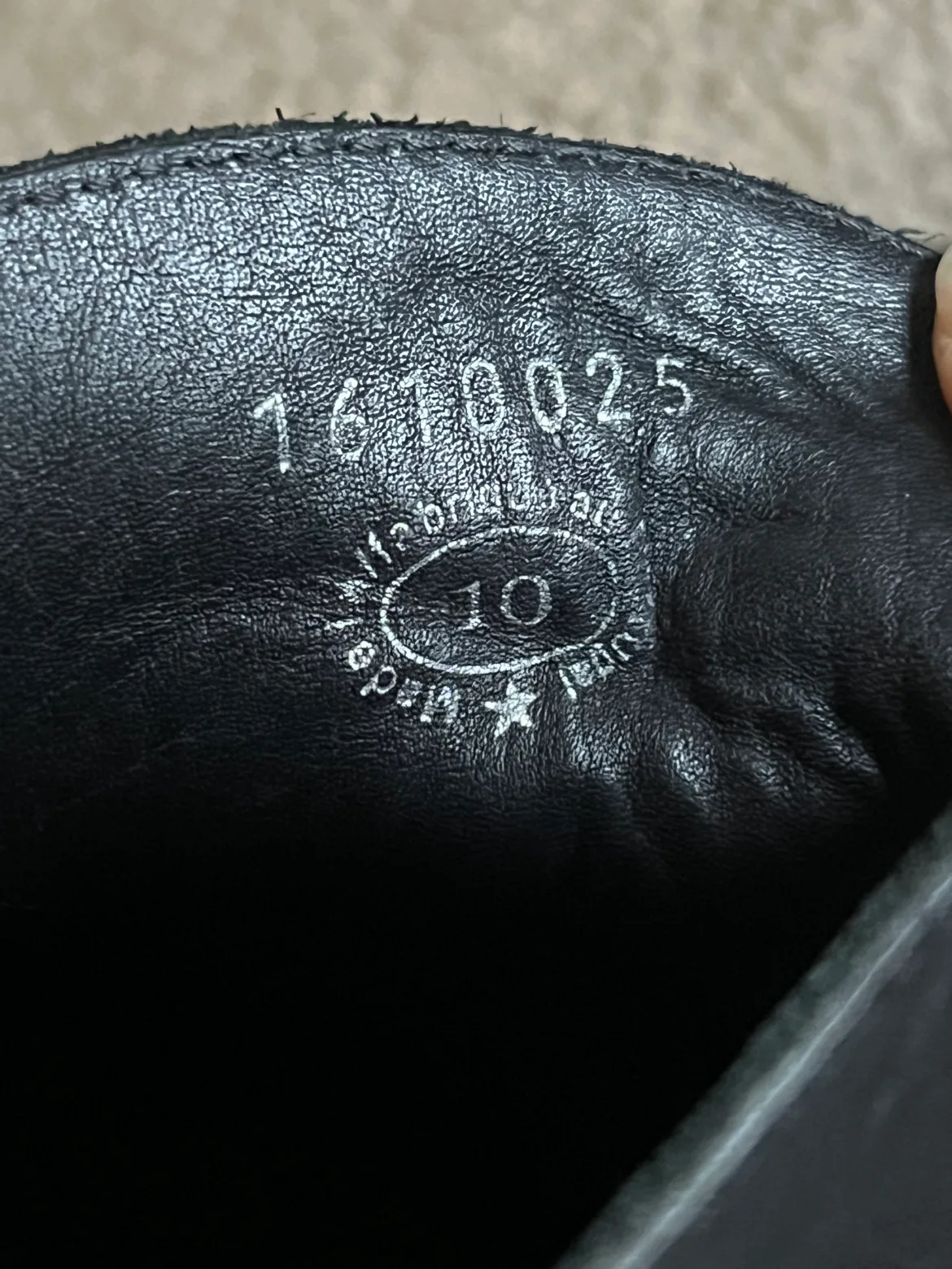 JOHN FLUEVOG Shoe image indicator(8)