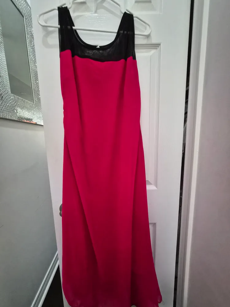 Gold Dress with Sequins and Embroidery image indicator(10)