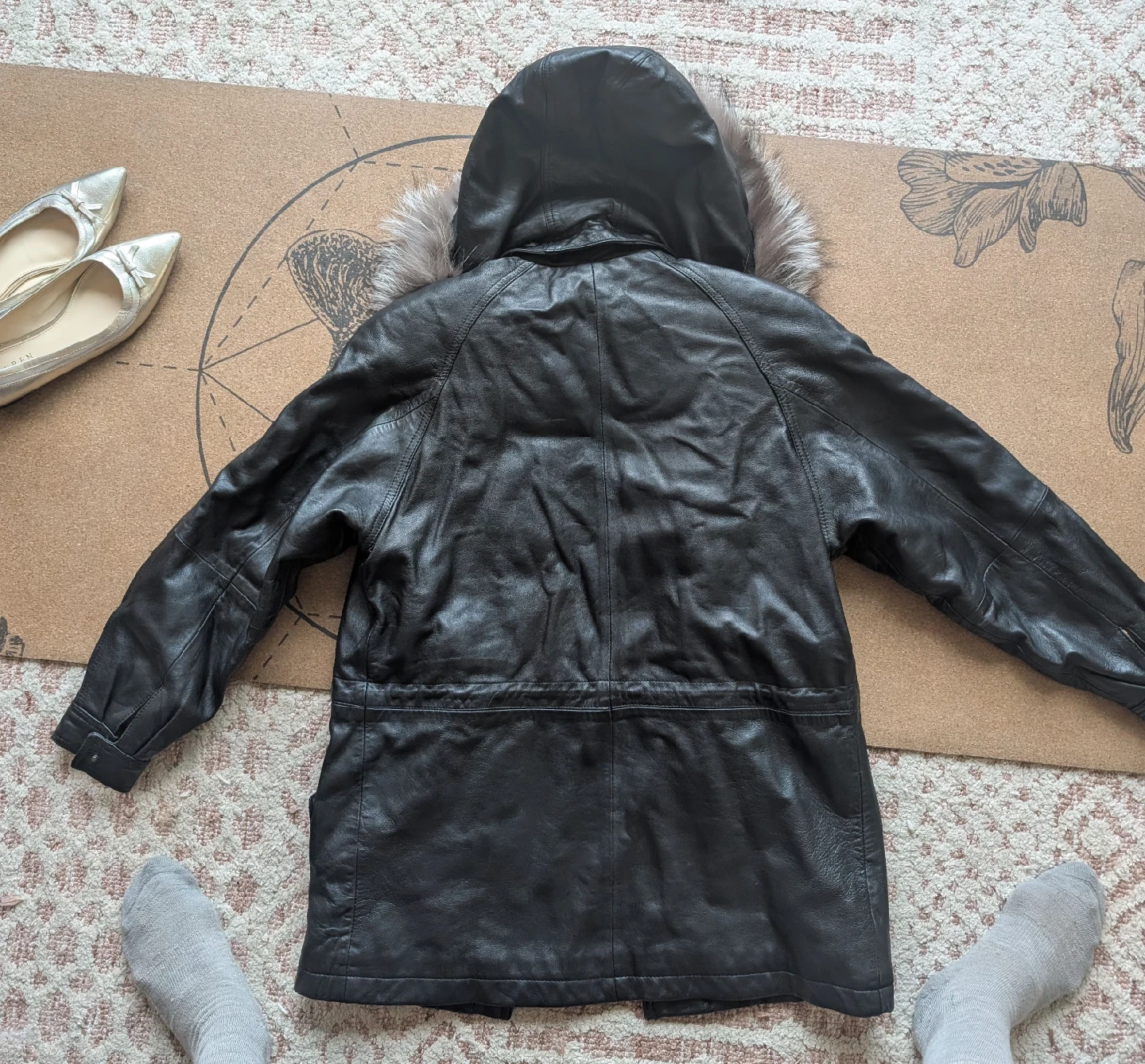 Gorgeous Leather Jacket - photo 2
