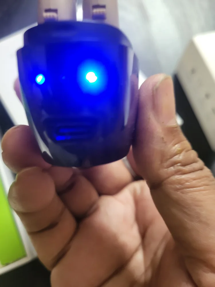 Rechargeable hearing aids image indicator(3)