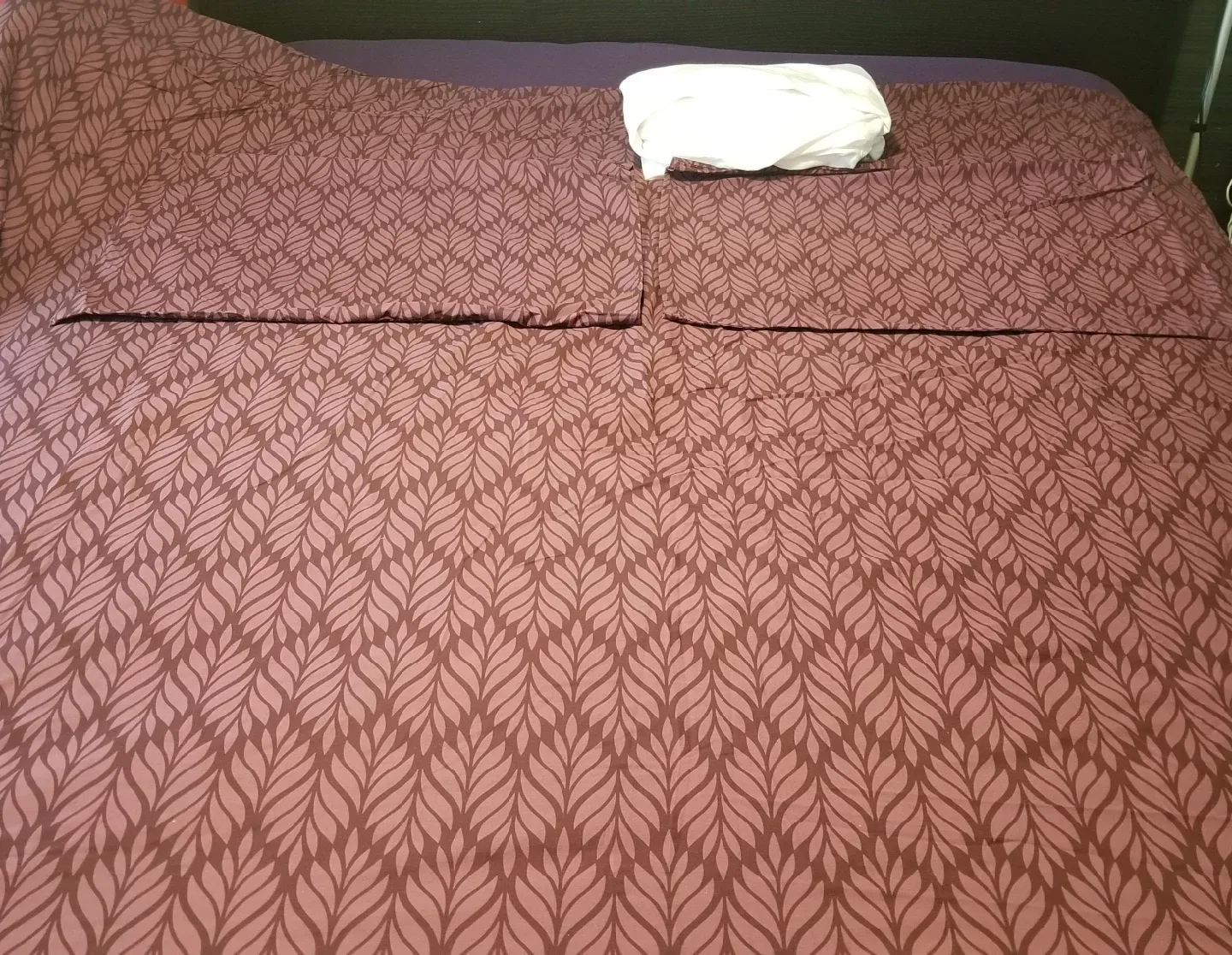 H&M HOME-Duvet Cover Set and IKEA FITTED Sheet thumbnail