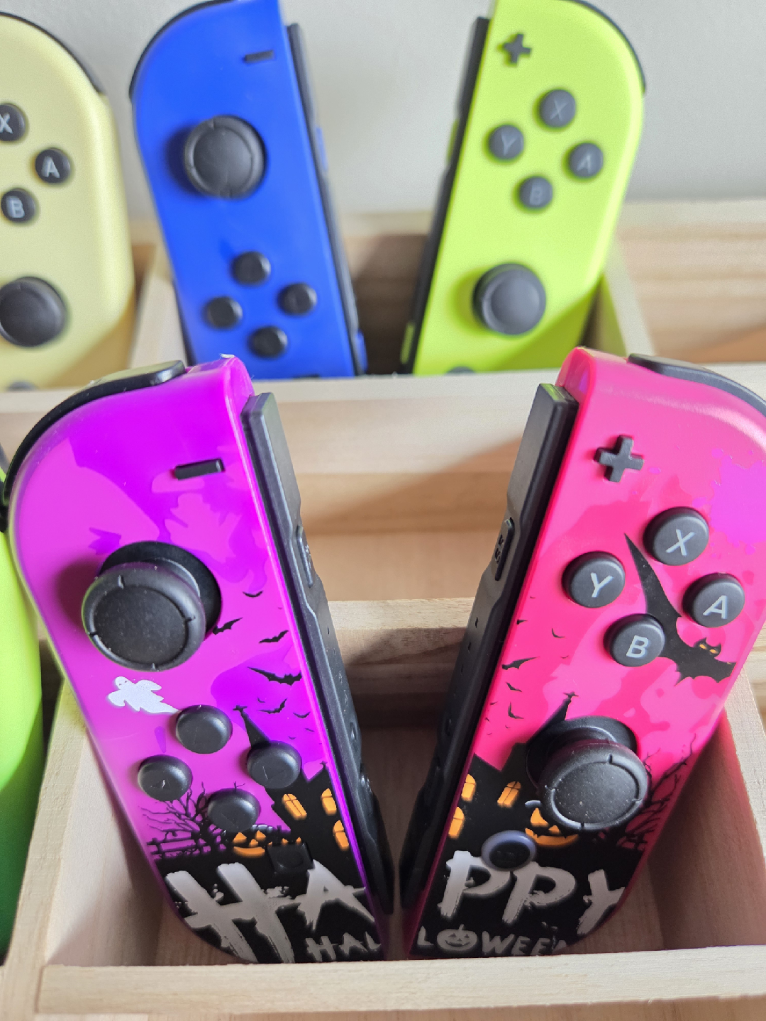 Nintendo Switch Joy-Cons - Halloween 🎃 🥕