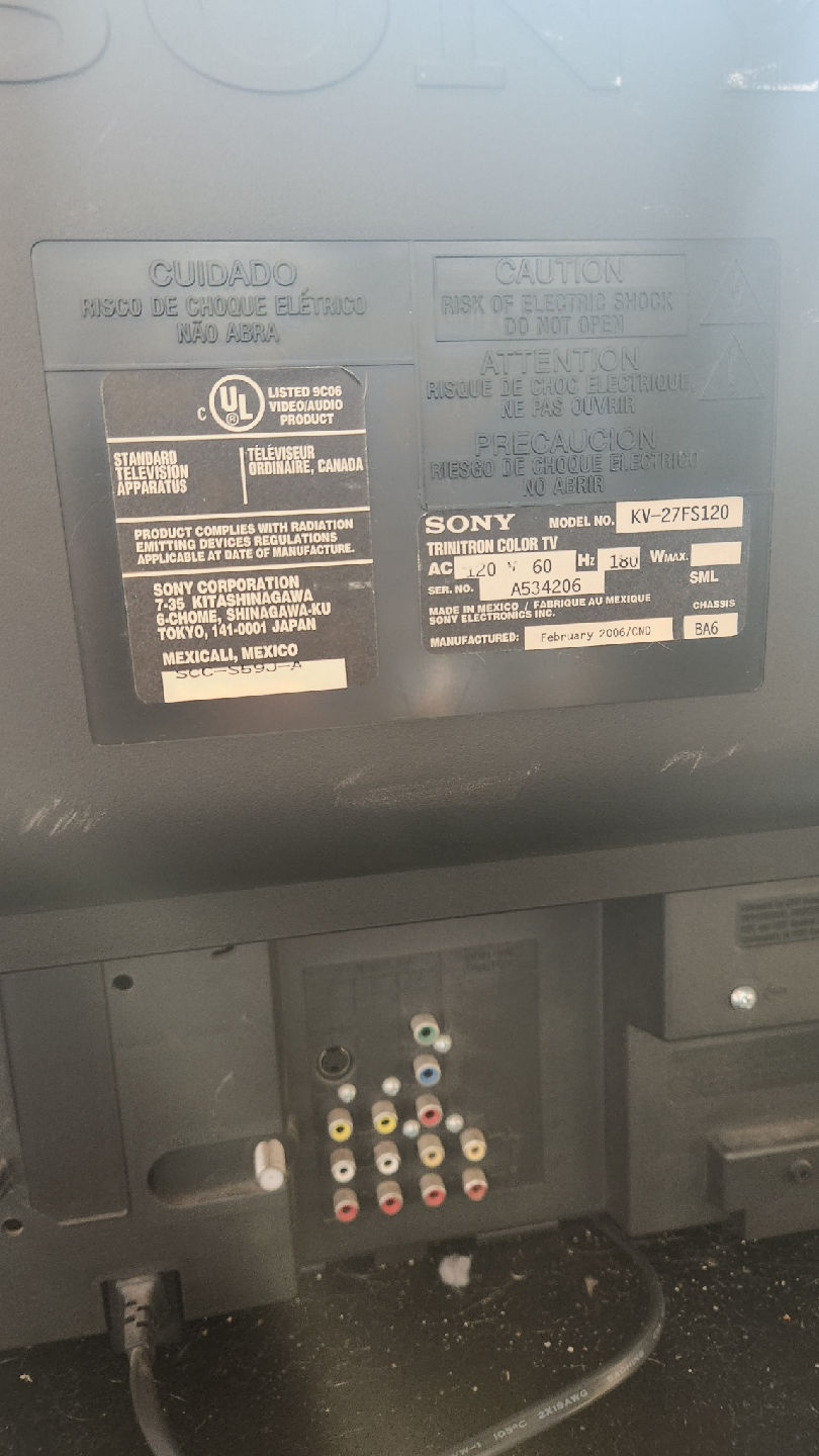 Sony Trinitron Color TV KV-27FS120
