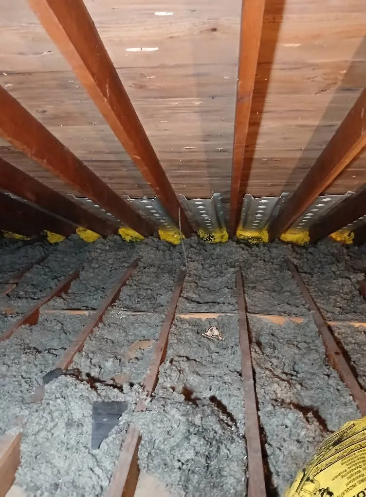 spray foam and insulation image indicator(7)