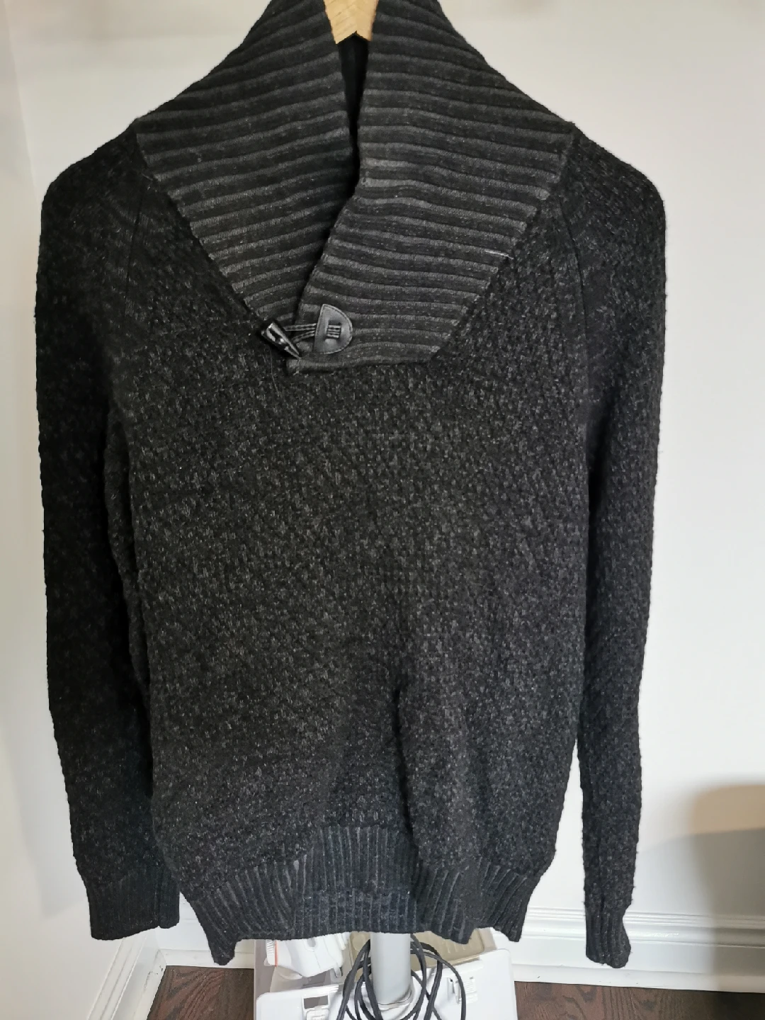 H&M Black Sweater