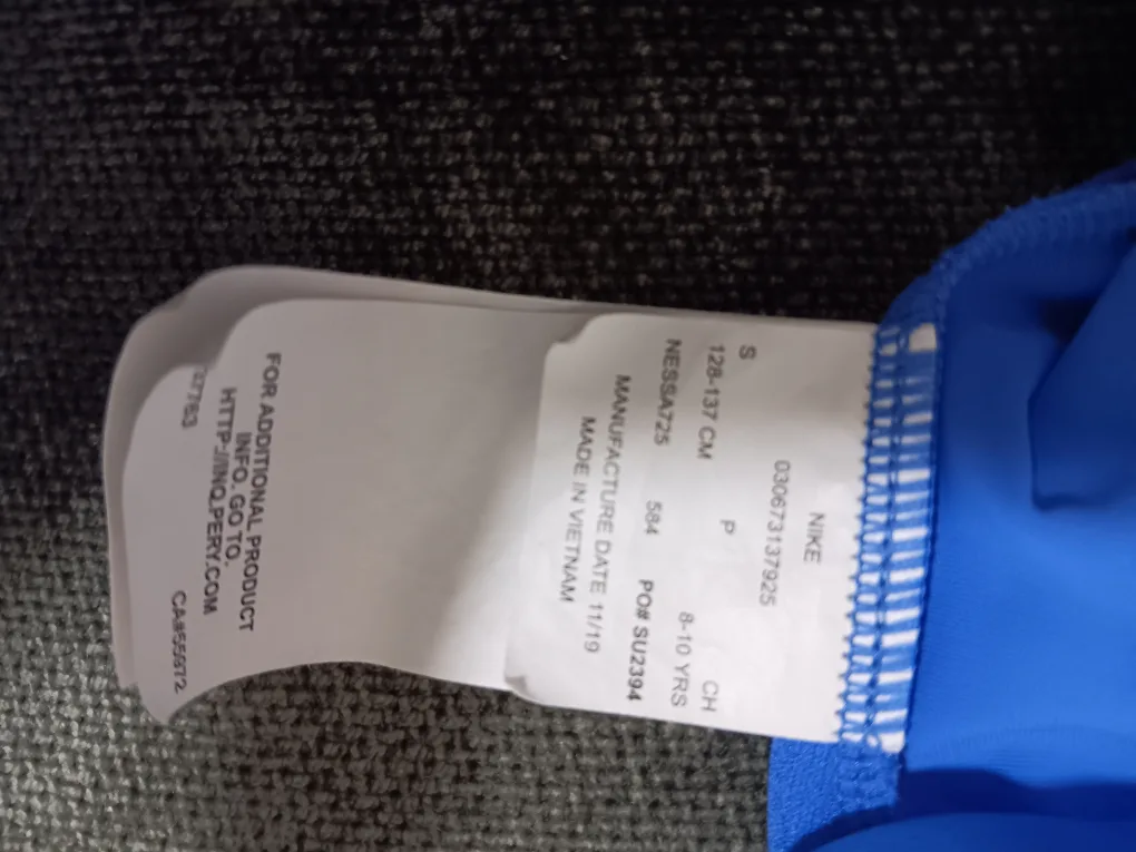 Nike Girls' Swimsuit - Size 8-10 Years image indicator(3)