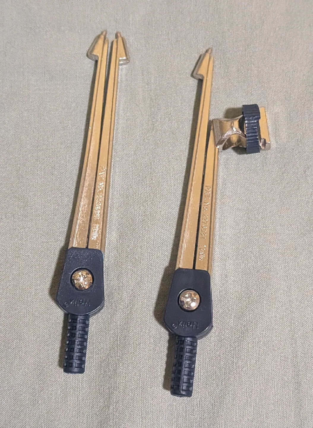 Helix Oxford Mathematical Instruments Set image indicator(5)