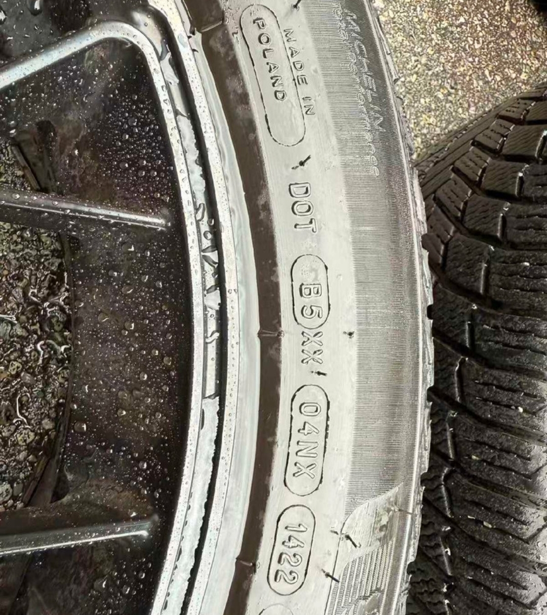 HRE Performance Wheels with Michelin winter Tires 255/50R19 - photo 4