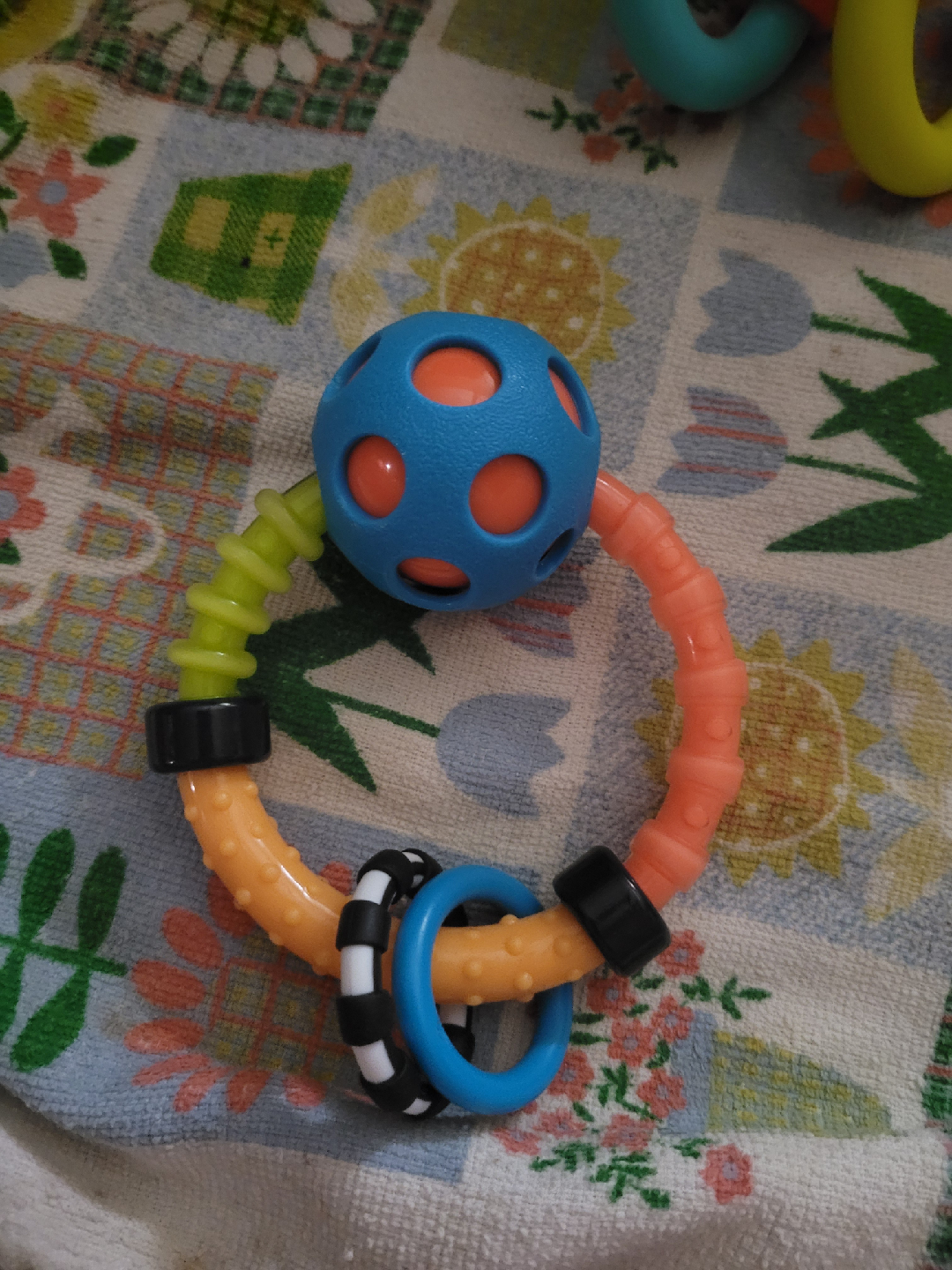 sassy baby toy - photo 2
