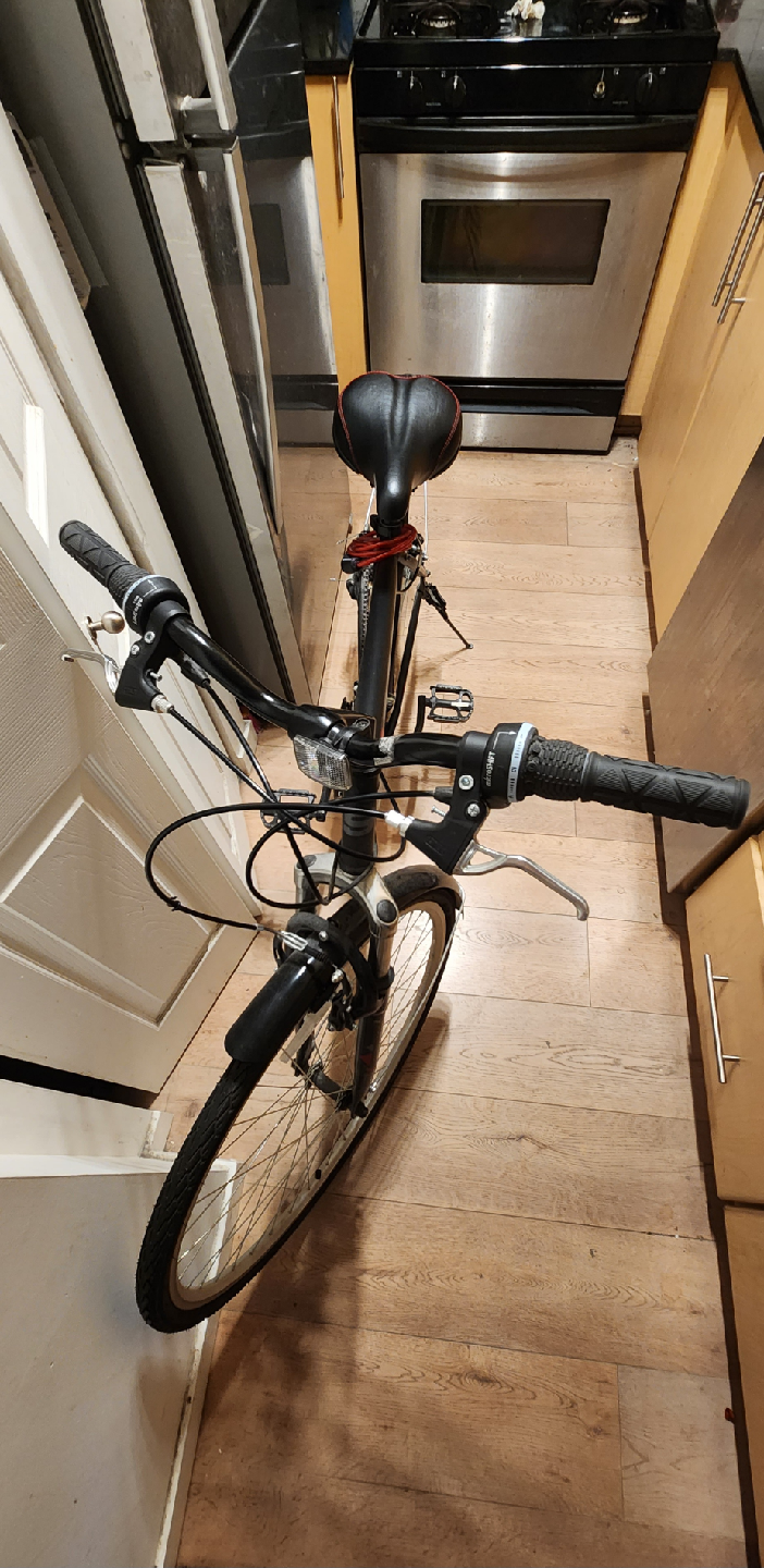 Supercycle Reaction Mountain Bike - Great Condition! - photo 4