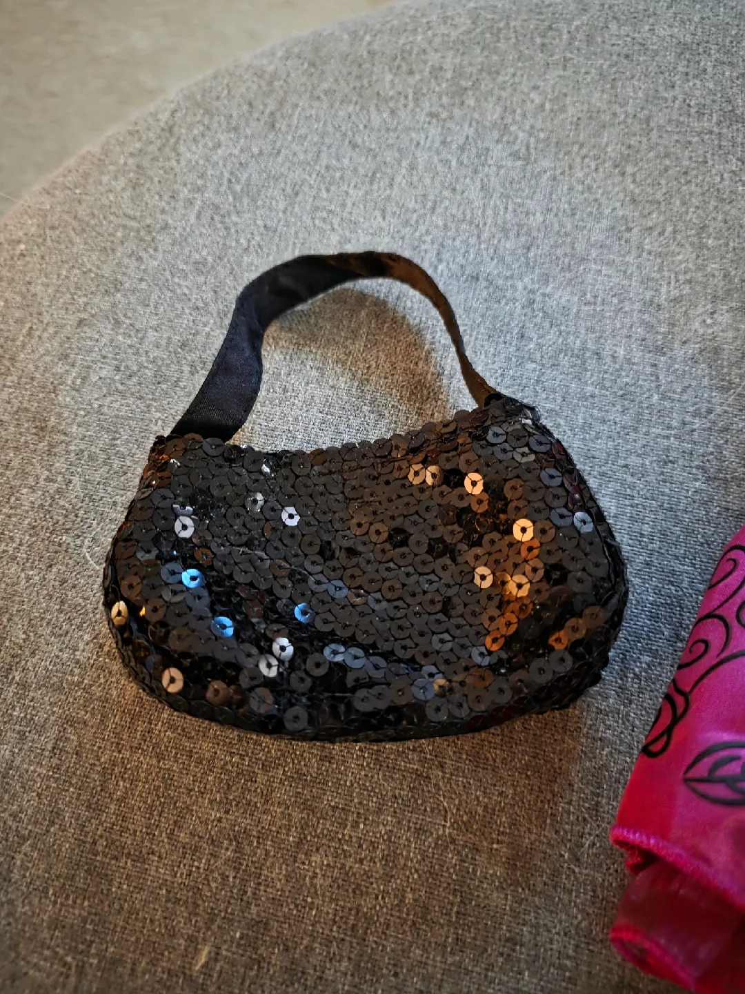 Build-A-Bear accessories image indicator(2)