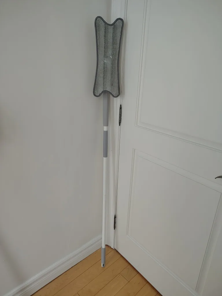 Microfibre Easy Squeeze Hands Free Mop