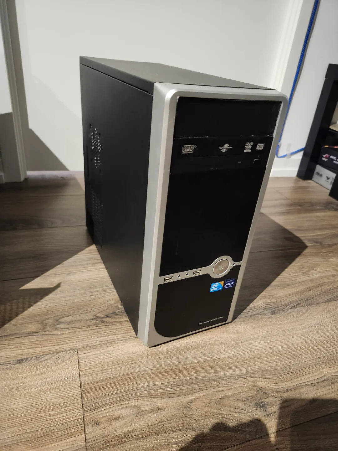 Budget Gaming PC, GTX 750, 16 GB RAM, Quad core intel image indicator(4)