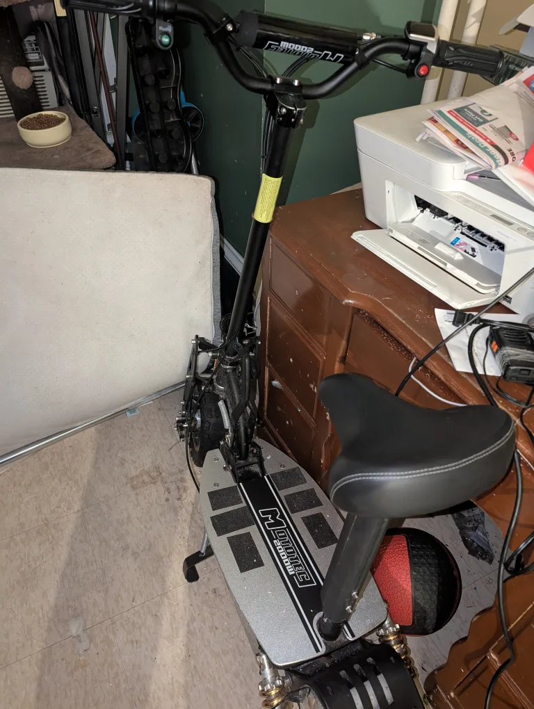 Moonbike 3000w Electric Scooter image indicator(4)