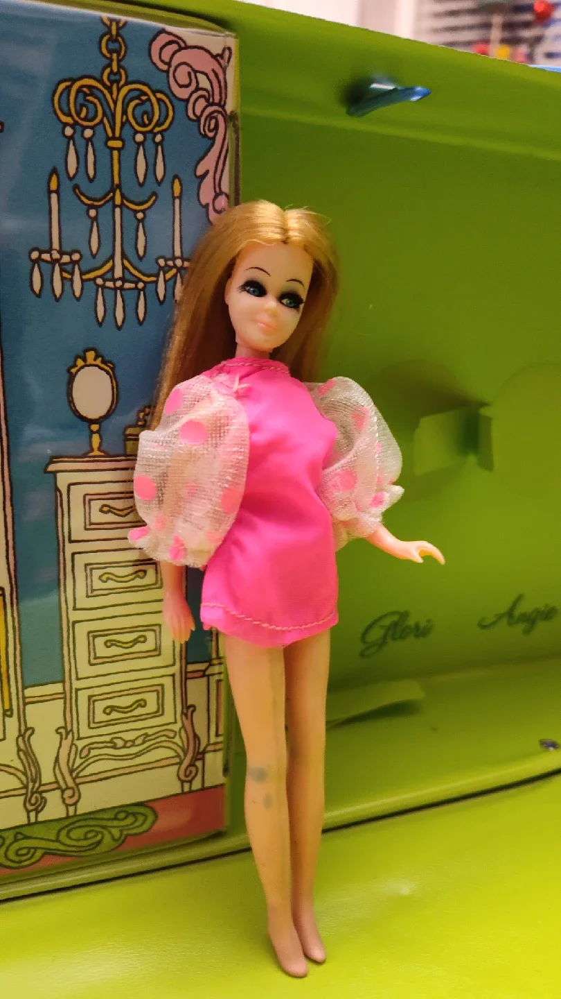 Vintage Dawn Doll in Pink Dress image indicator(3)