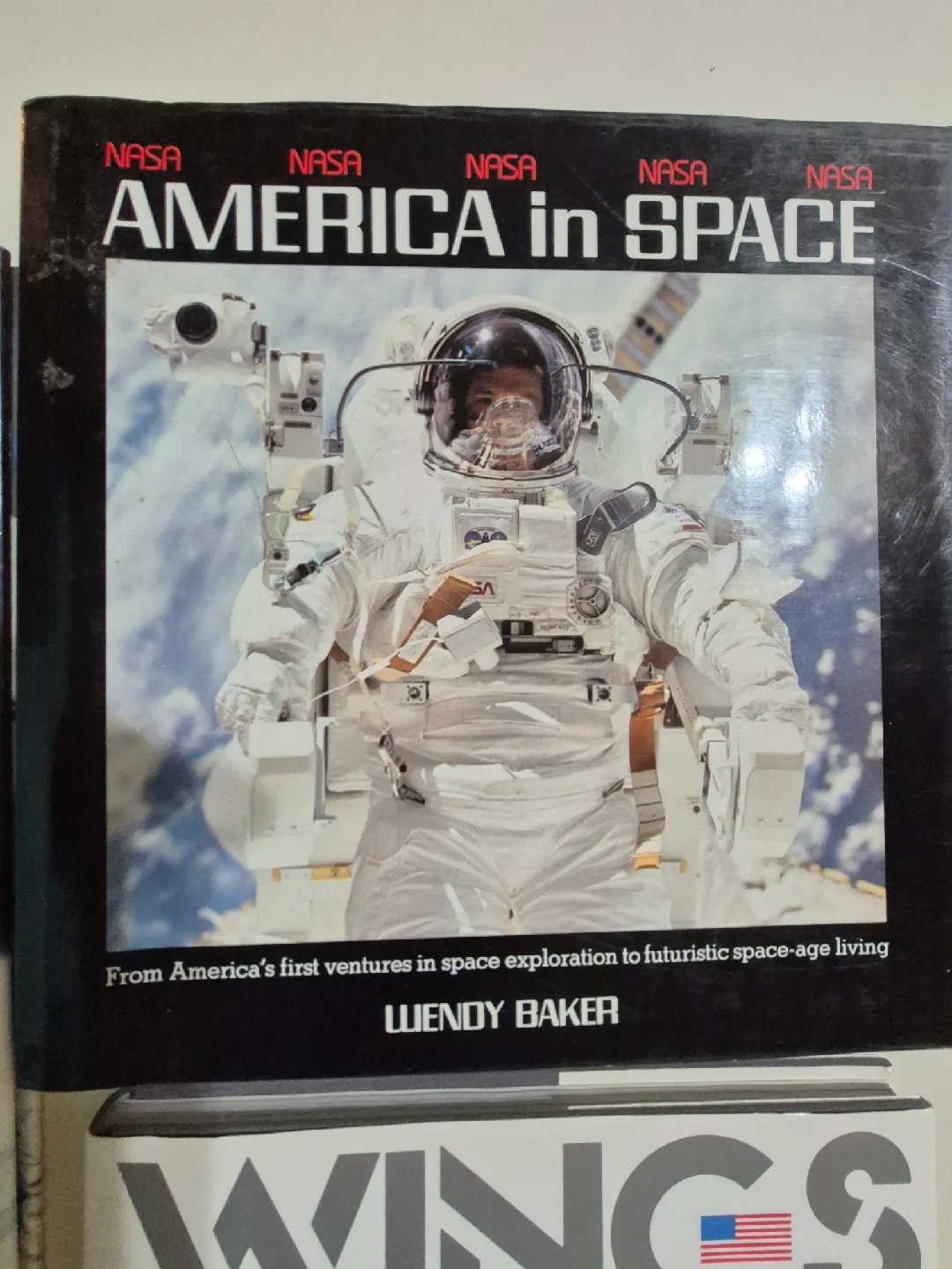 lot of miscellaneous aviation/space books image indicator(5)