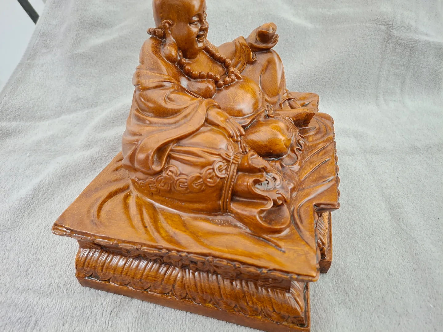 Wooden Buddha Statue image indicator(2)