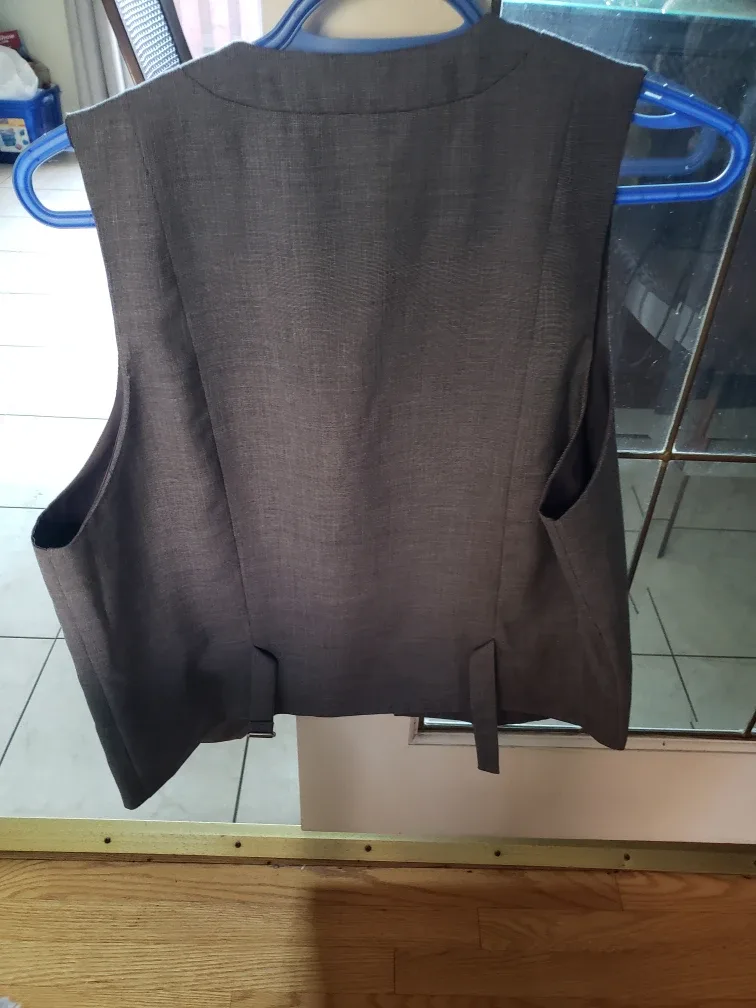 2 Giulio Morelli Men's Grey Suit image indicator(7)