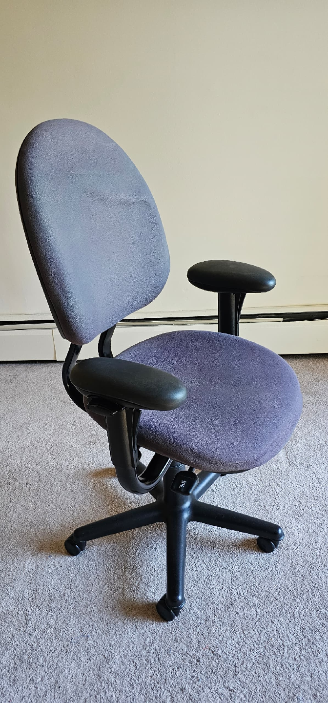 Office Chair - Adjustable Height