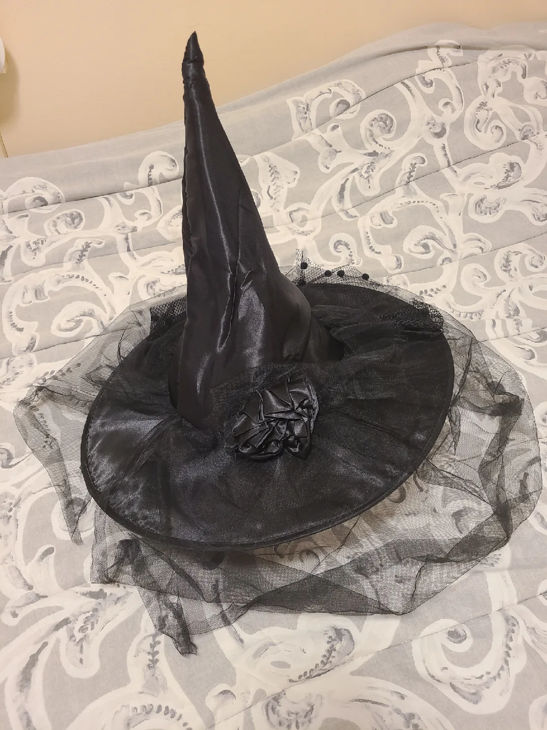 🎃Black Halloween Witch Hat thumbnail