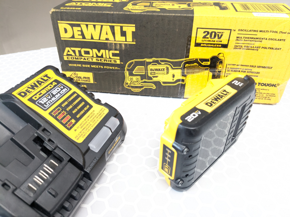 20V Max DeWalt ATOMIC Oscillating Multi-tool Combo Kit