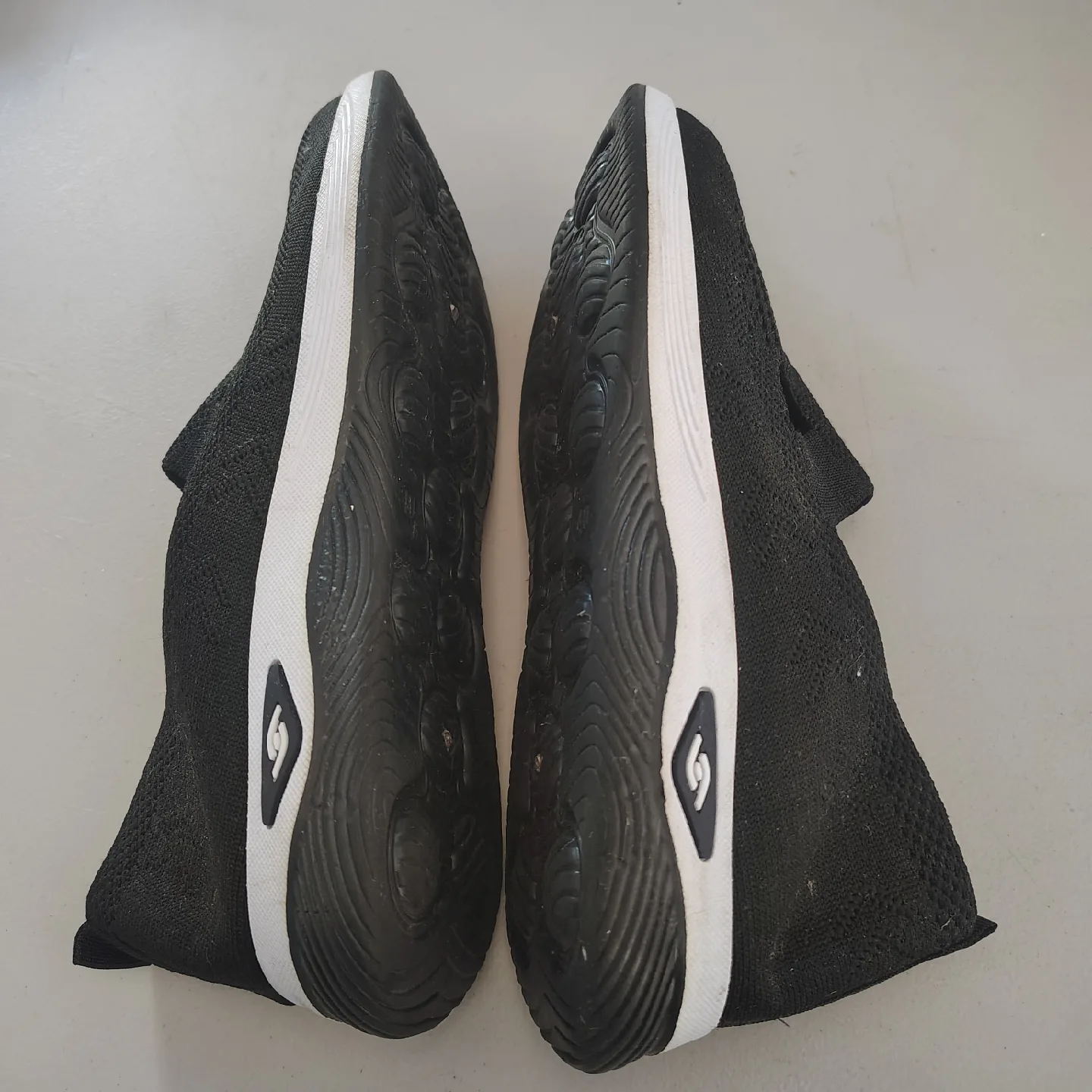 Black Slip-On Shoes image indicator(2)