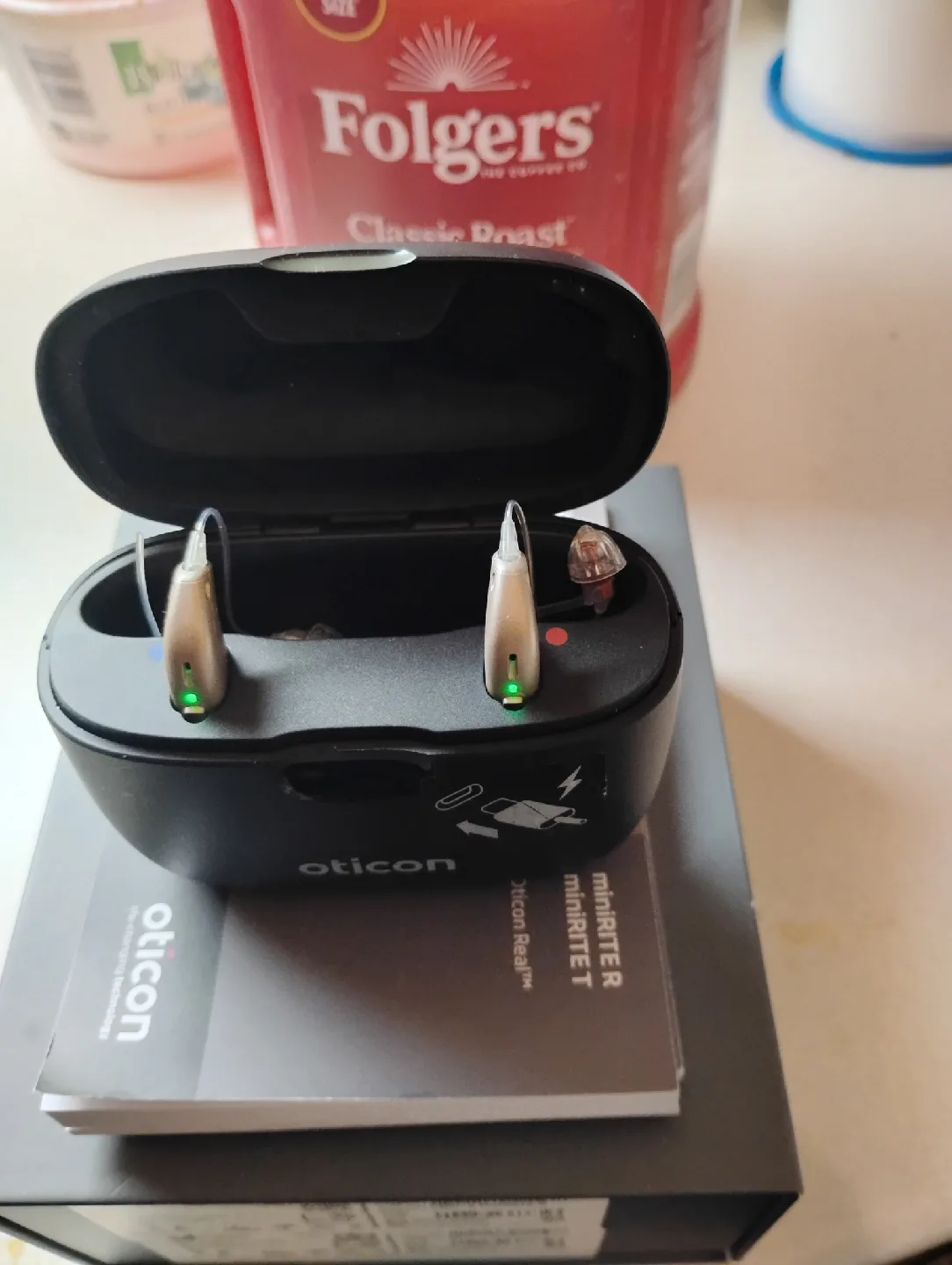 Oticon miniRITE T Hearing Aids thumbnail