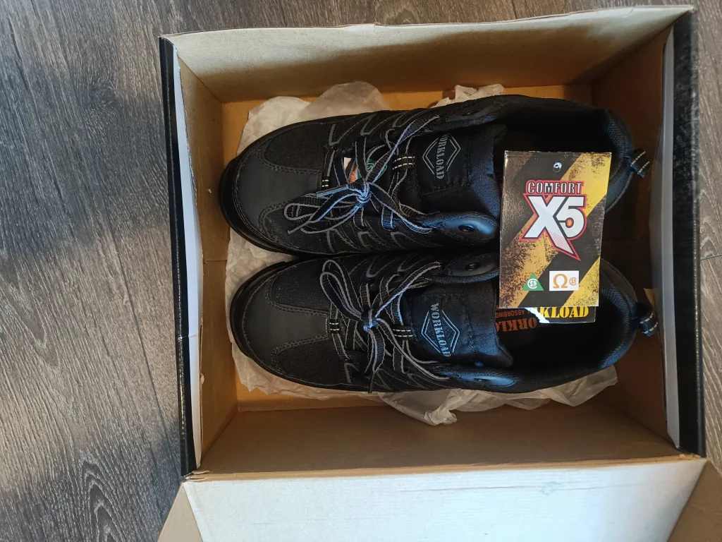 Brand new Workload X5 Comfort Work Boots - Men's Size 9 image indicator(2)